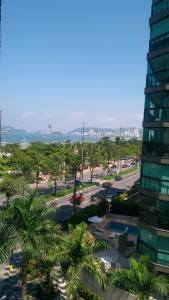 - une vue sur la ville depuis un bâtiment dans l'établissement Frente Ao Mar, à Santos
