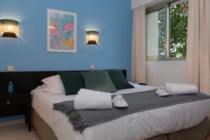 Gallery image of Sweet Inn - Maison Blanche in Juan-les-Pins