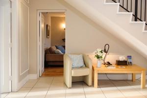 Gallery image of Clifden Coach House in Clifden +21 photos