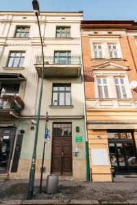 Budova, v ktorej sa apartmán nachádza