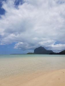 ชายหาดของวิลลาหรือชายหาดที่อยู่ใกล้ ๆ