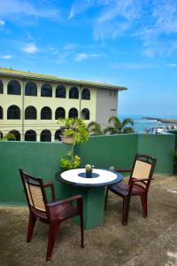 Gallery image of Villa Hikka 08 in Hikkaduwa