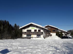 Gästehaus Gruben v zimě