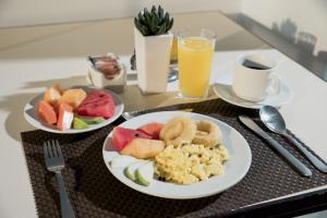 Opciones de desayuno disponibles en Hotel Costa Linda