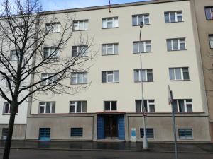 Budova, v ktorej sa apartmán nachádza