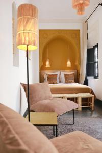 Posezení v ubytování Riad Dar Bahi + 30 fotografií