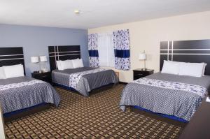 Gallery image of DUTCH INN AND SUITES in Orange City