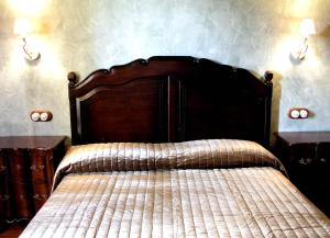 Postel nebo postele na pokoji v ubytování Hotel Rural y SPA Kinedomus Bienestar + 31 fotografií