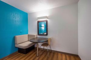 Fotografie z fotogalerie ubytování Motel 6-Irving, TX - Irving DFW Airport East v destinaci Irving