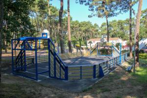 Dječje igralište u objektu Océan Vacances - Camping Paradis