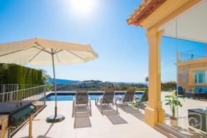 Piscina en o cerca de Villa Las Flores by Abahana Villas