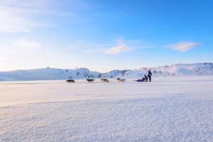 Snowhotel Kirkenes v zimě