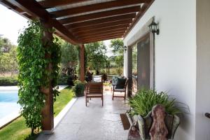 A garden outside Villa Mertcan by Important Group Travel BD439