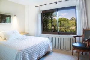 A bed or beds in a room at Villa Mertcan by Important Group Travel BD439 Még 37 kép