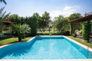 The swimming pool at or close to Villa Mertcan by Important Group Travel BD439