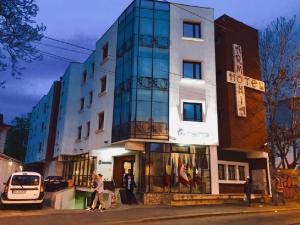 Budova, kde se hotel nachází