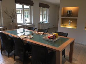 Fotografie z fotogalerie ubytování Villa Kokeliko v destinaci Kuurne