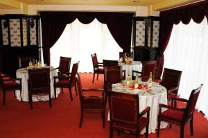 Restaurace v ubytování Hotel Zimbru