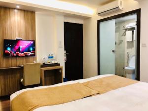 Μια τηλεόραση ή/και κέντρο ψυχαγωγίας στο The Milestone Hotel