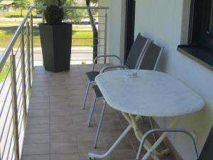 A balcony or terrace at Ferienwohnungen Fritz
