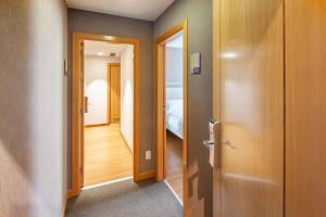Imagen de la galería de ibis Styles Pamplona Noain, en Noáin