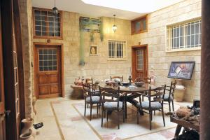 TV/trung tâm giải trí tại Tyre Boutique Apartments +54 ảnh