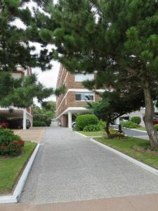 Zahrada ubytování Punta del Este frente al mar, 2 ambientes en Playa Mansa Parada 9, Edificio Paracas