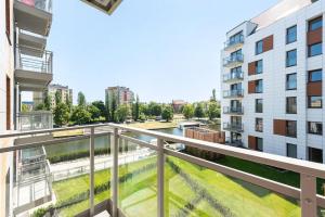 Balkón alebo terasa v ubytovaní City Center - Riverside by Apartmore