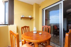 Balkon lub taras w obiekcie Los Cristianos Edificio Verodal