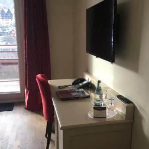 TV a/nebo společenská místnost v ubytování Mokni's Palais Hotel & SPA