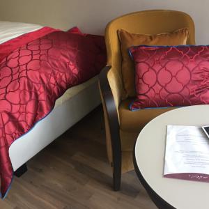 Postel nebo postele na pokoji v ubytování Mokni's Palais Hotel & SPA