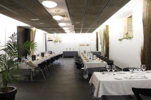 Restaurace v ubytování Hotel Dolarea