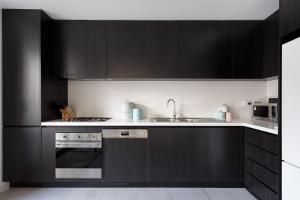 Gallery image of Modern, new 2 bed in the heart of Darling Harbour in Sydney