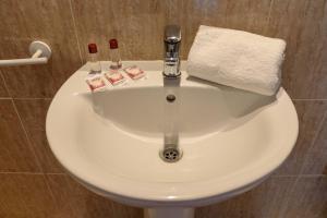 Koupelna v ubytování Hostal Beni