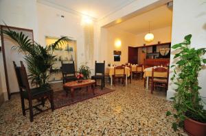 Część wypoczynkowa w obiekcie Locanda Sant'Anna Hotel