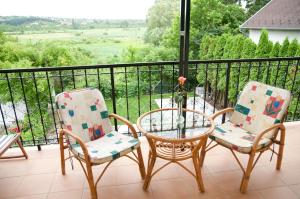 Balkón alebo terasa v ubytovaní Deluxe Apartments