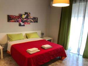 Cama ou camas em um quarto em CAVOUR 124 -guest-room-