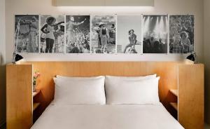 Ένα ή περισσότερα κρεβάτια σε δωμάτιο στο The Asbury Hotel
