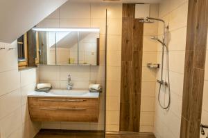 Koupelna v ubytování Biobauernhof Gast + 27 fotografií
