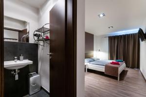 Koupelna v ubytování VV hotel & apartments
