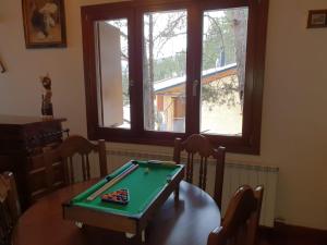 Kép Fantastica casa a la Molina amb jardí en plena natura szállásáról La Molinában a galériában