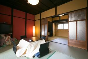 Gallery image of Daisenji Lodge Ing 墨 地下鉄鞍馬口駅から徒歩1分 in Kyoto