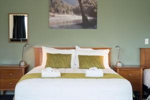 Gallery image of Haast River Motels & Holiday Park in Haast
