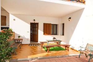 Patio nebo venkovní prostory v ubytování Appartamento a San Teodoro