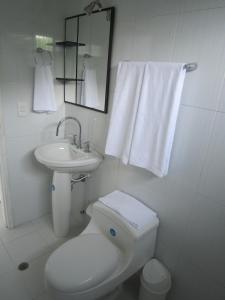 Koupelna v ubytování Hotel Valmar