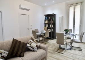 Central Lepetit apartment De Luxe 휴식 공간