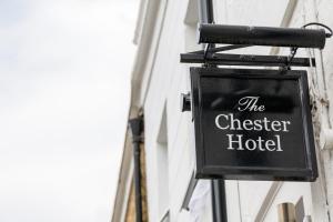 Certifikát, hodnocení, plakát nebo jiný dokument vystavený v ubytování Chester Hotel