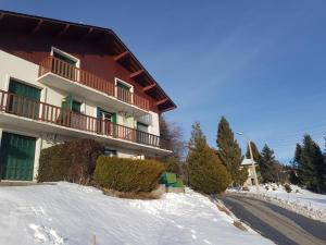 フォン・ロムー・オデイヨ・ヴィアにあるAppartement RDC "Chez Marmotte" avec terrasse, 5 personnes, Font Romeuのギャラリーの写真