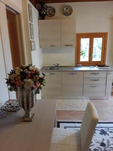 A kitchen or kitchenette at Locanda Bellavista