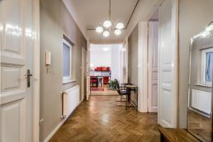 Fotografia z galérie ubytovania BERTA - 4 Bedrooms, 3 Baths v Budapešti